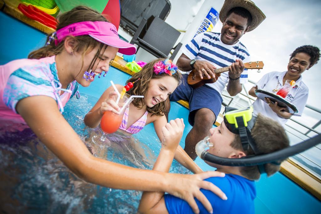 Captain Cook Cruises Fiji Denarau Island Εξωτερικό φωτογραφία