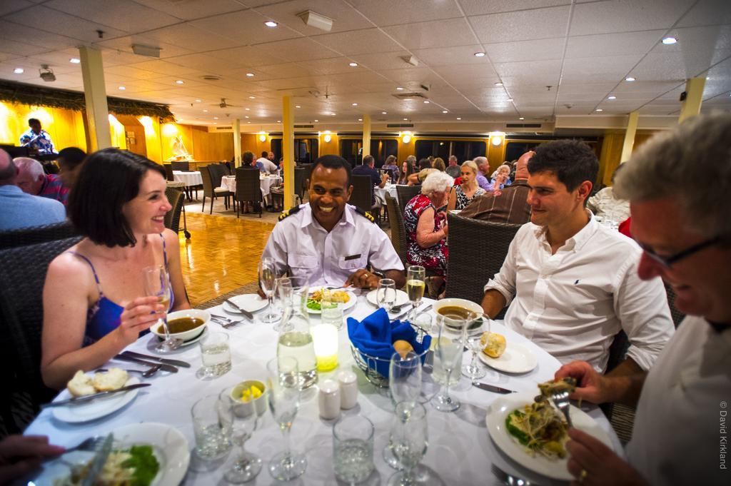 Captain Cook Cruises Fiji Denarau Island Εξωτερικό φωτογραφία