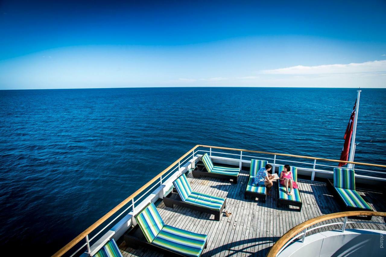Captain Cook Cruises Fiji Denarau Island Εξωτερικό φωτογραφία